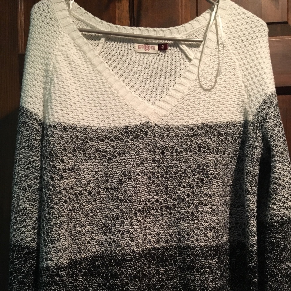 Size XL sweater